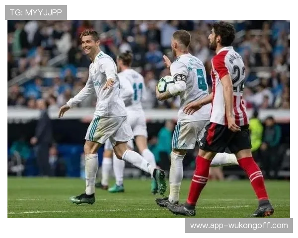 C罗与凯恩：中锋能力与进攻角色对比分析