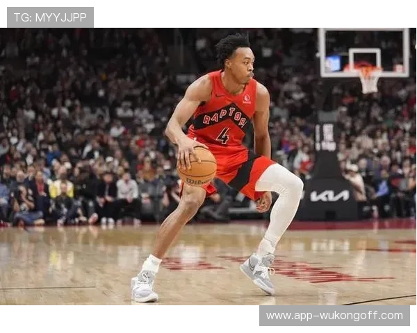 斯科蒂·巴恩斯突破创高效得分，关键时刻压制对手防线