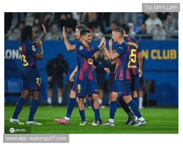 巴萨全队越踢越断线，当前阶段表现波动对赛季争冠形势产生影响