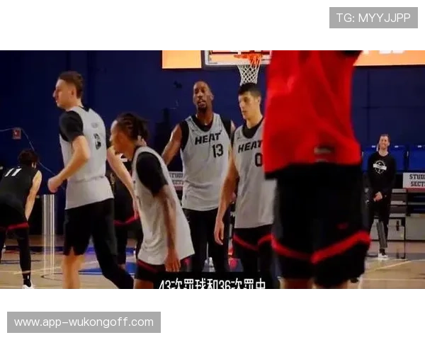 希罗挡拆配阿德巴约拉开空间 比上季更具三分威胁