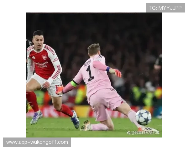 拜仁慕尼黑危机升级：内部撕裂与战术迷失，豪门霸主地位真要崩塌了吗？