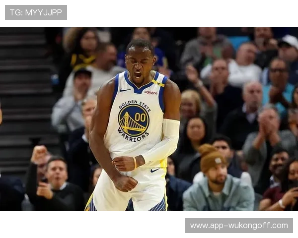 库明加无球跑动明显提升三分命中率拉开球队进攻空间