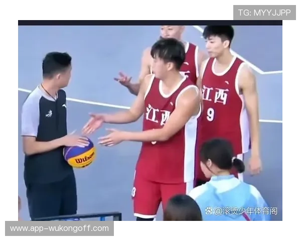 深度解析篮球赛场上的争议球处理规则